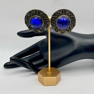Vintage Don Lin Round Ornate Aged Gold Tone With Faux Blue Stone Clip Earrings
